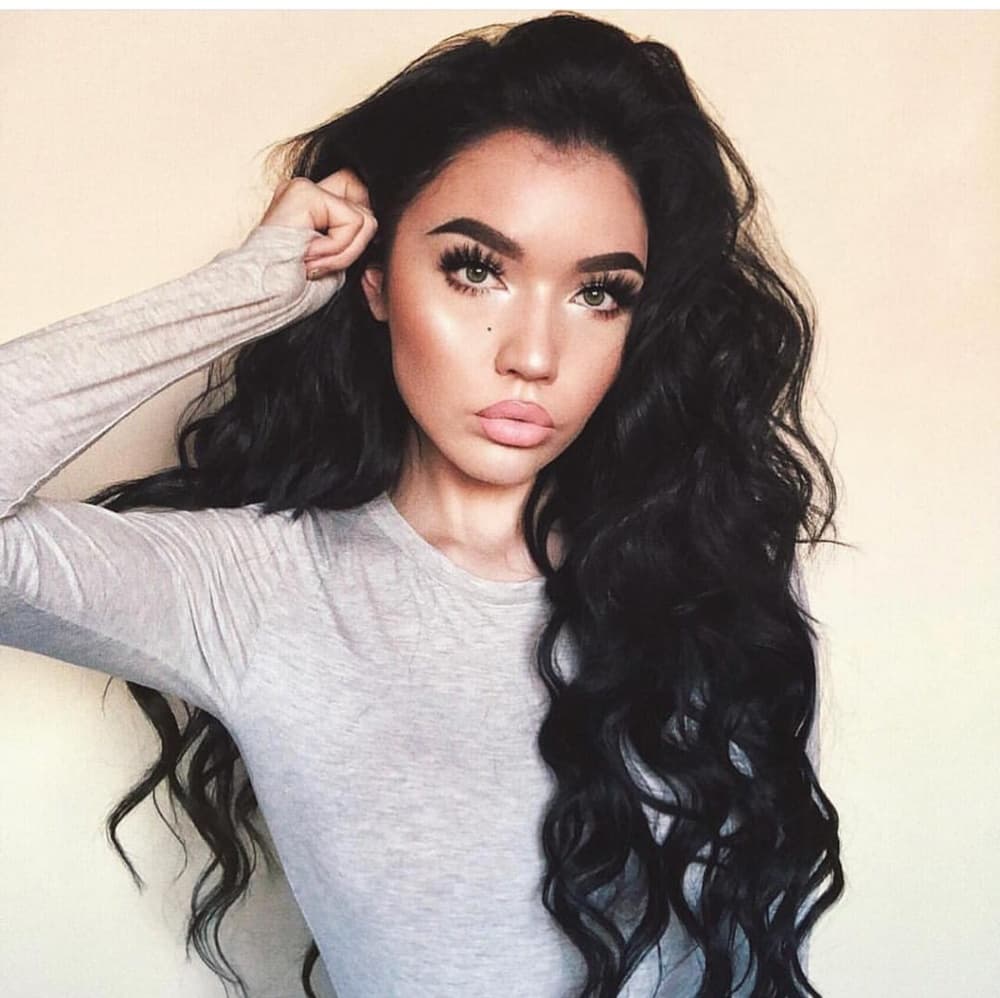 Black Wavy Full Head Clip in Extension - Thumbnail 5