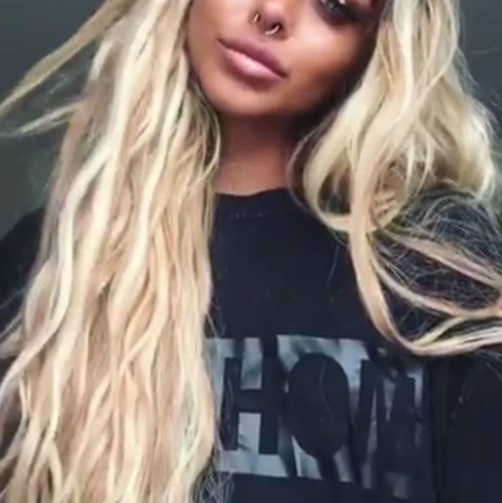 Ombre Blonde Beauty Lace Front Wig 24-26 inch - Thumbnail 6