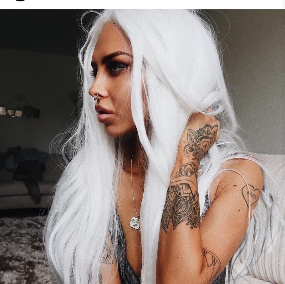White Lace Front Wig - Thumbnail 2