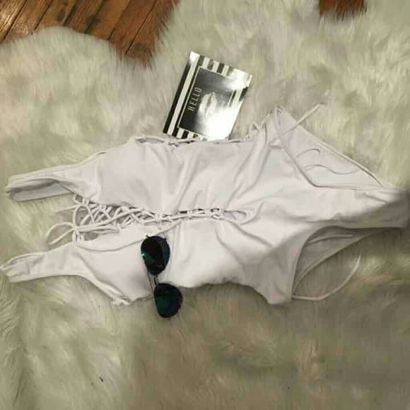 Lace Me Up Beautiful Bikini - Thumbnail 3