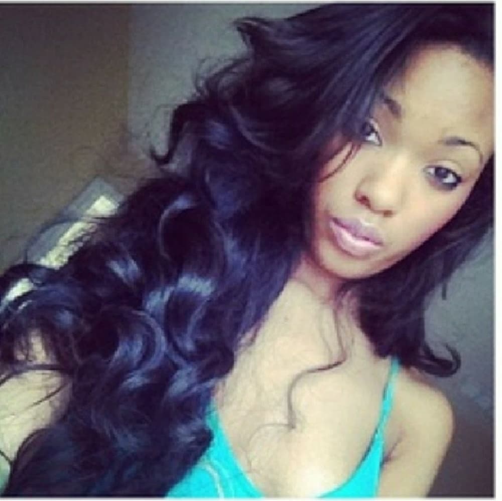 Wavy Beauty Bodywave Full Wig 32 inches!! - Thumbnail 8