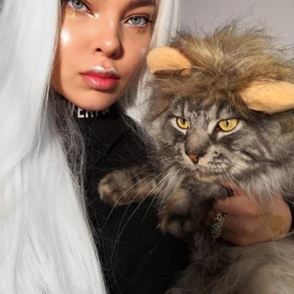 White Beauty Lace Front Wig - Thumbnail 3