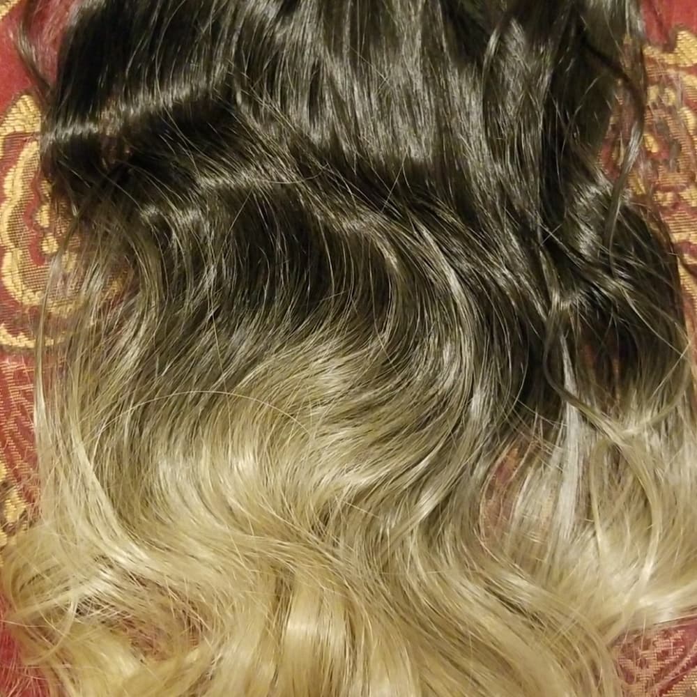 Ombre Blonde Full Head Clip in Extension - Thumbnail 5