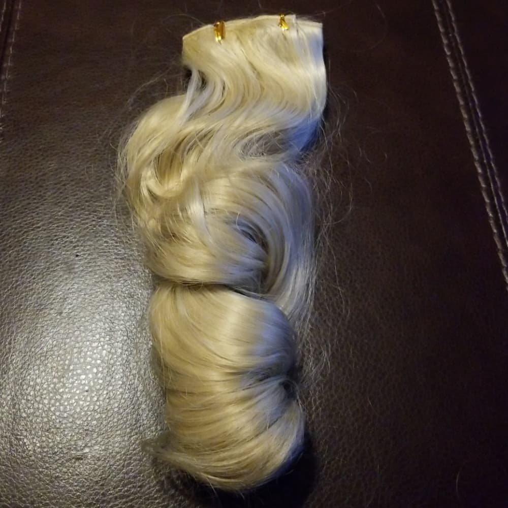 Blonde Full Head Clip in Extension #24/613 - Thumbnail 5