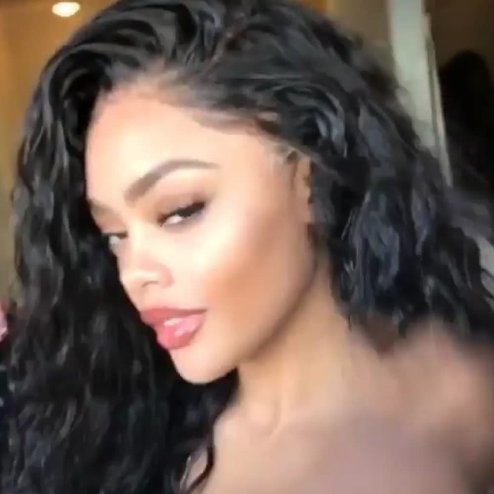 Wavy Body Wave Lace Front Wig 20-24 inches!! - Thumbnail 5