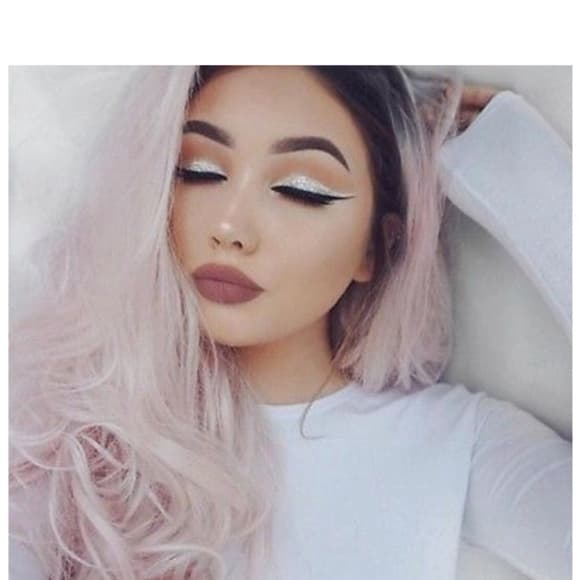 Ombre Pink Beauty Lace Front Wig 22-24 inches - Thumbnail 6