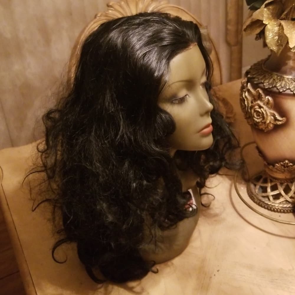 Used Big Bodywave Lace Front Wig - Thumbnail 2