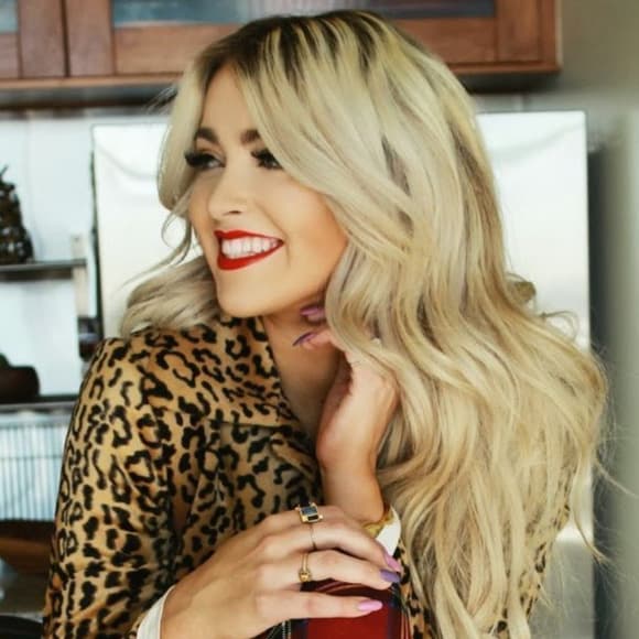 Blonde Ombre Lacefront Wig 22-26 inches long!!! - Thumbnail 9