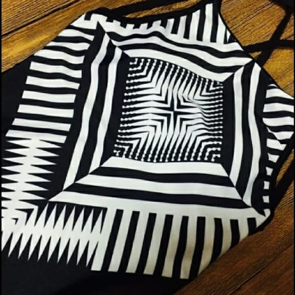 Kaleidoscope Cute Print Black and White Bikini - Thumbnail 2
