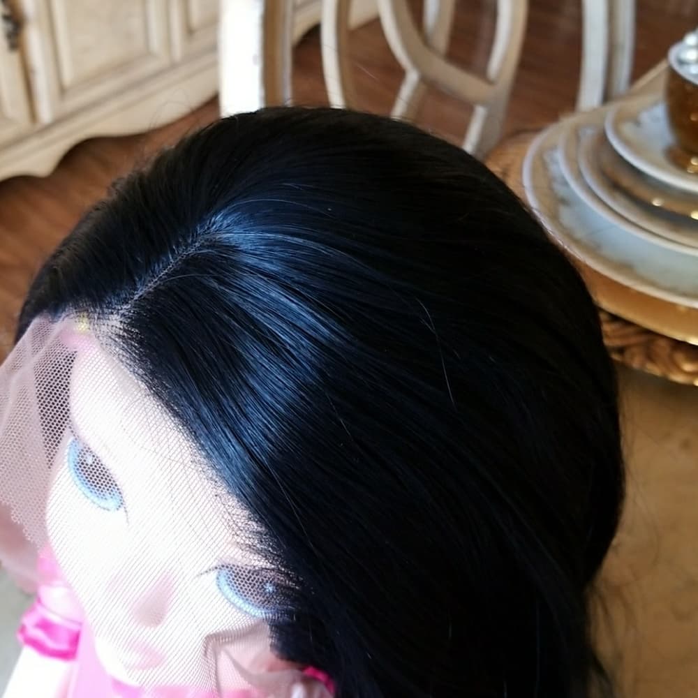 Wavy Beauty Bodywave wig 26-28 inches!! - Thumbnail 5