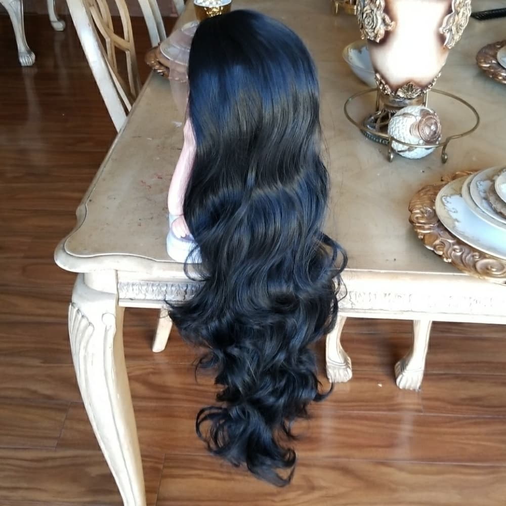 Wavy Beauty Bodywave wig 26-28 inches!! - Thumbnail 7