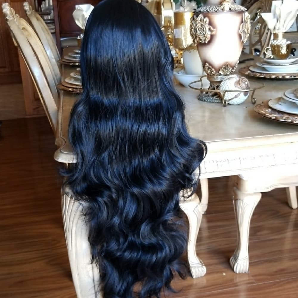 Wavy Beauty Bodywave wig 26-28 inches!!