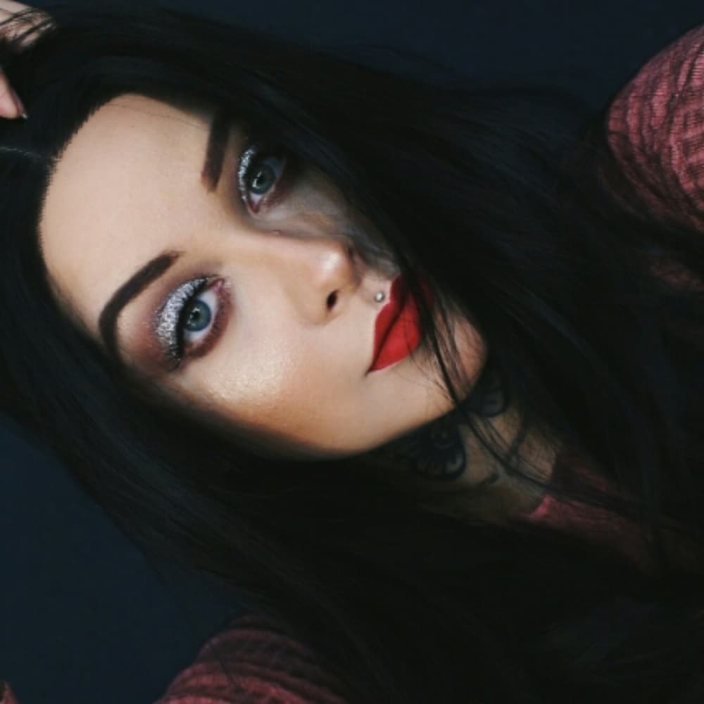 Layered Bodywave Beauty Lace Front Wig - Thumbnail 2