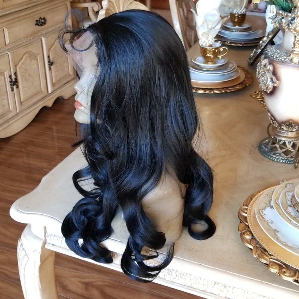 Bodywave Beauty Wig 22-24 inches!! - Thumbnail 4