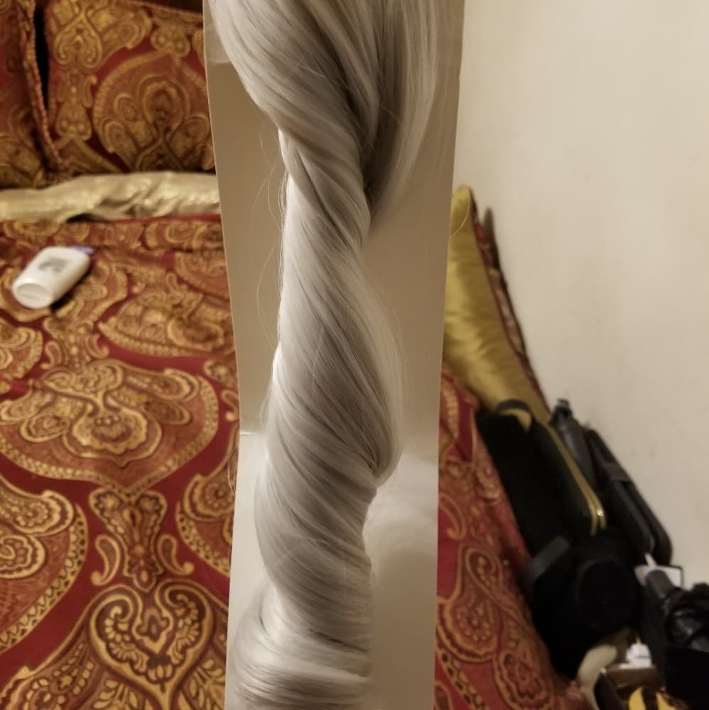 Gray Wavy Full Head Clip in Extension - Thumbnail 6