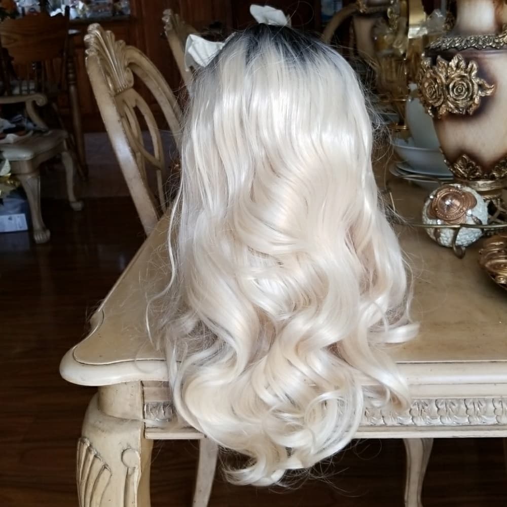 Ombre Blonde LaceFront Wig 18-22 inches!! - Thumbnail 8
