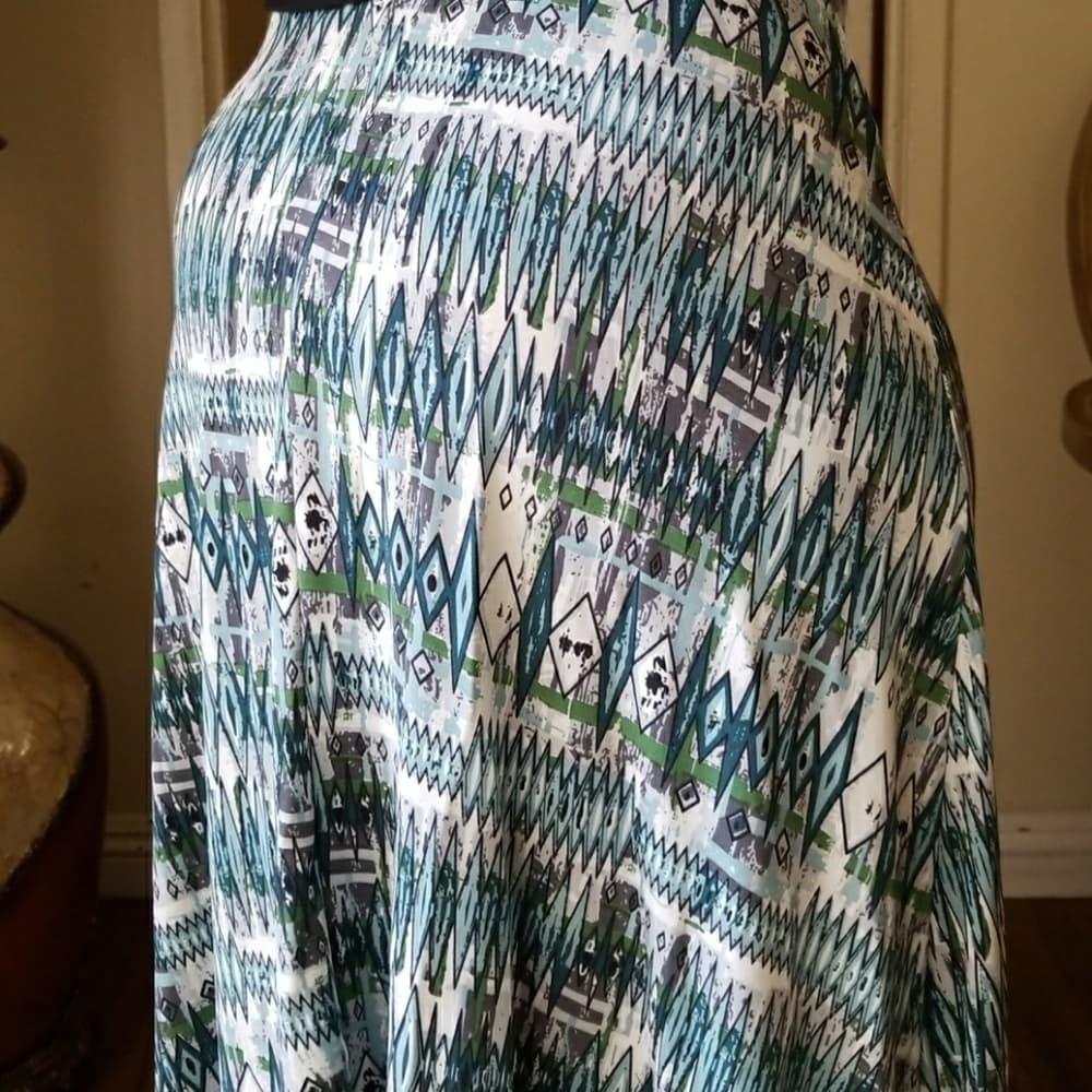 Beautiful Courtenay Skirt - Thumbnail 4