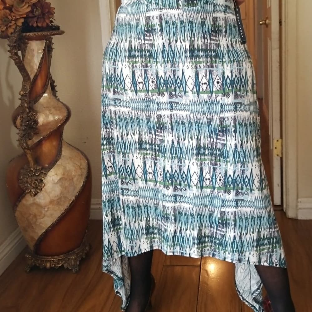 Beautiful Courtenay Skirt - Thumbnail 6