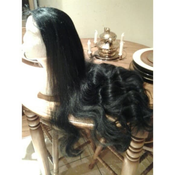 *SOLD*Used Straight Wave Lace Front Wig 26 inches! - Thumbnail 2