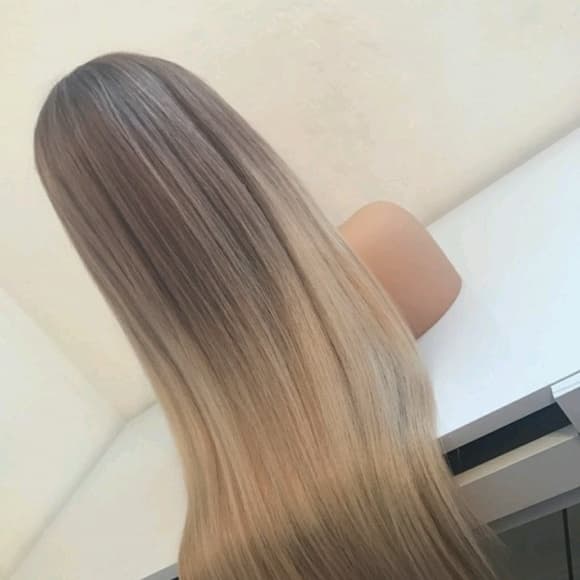 Ash Blonde Lacefront Wig - Thumbnail 9