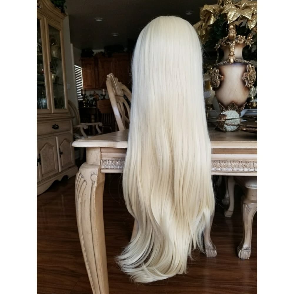 Blonde Beauty LaceFront Wig 22-24 inches!! - Thumbnail 3