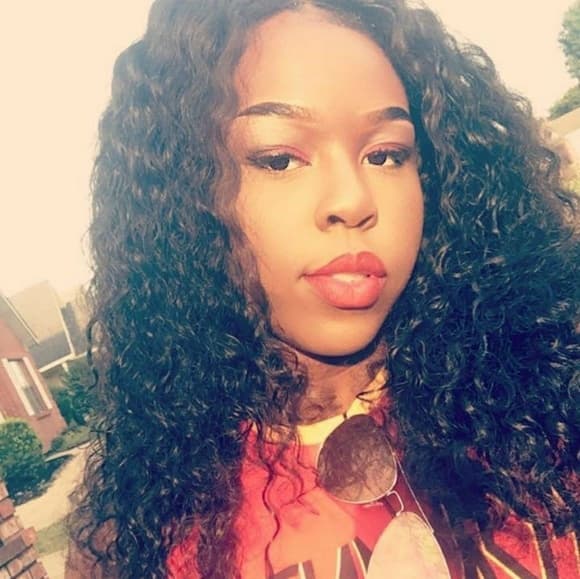 Virgin Curly Lace Front Wig 16-18 inches. - Thumbnail 6