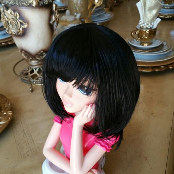 Black Bob Beauty Wig - Thumbnail 3