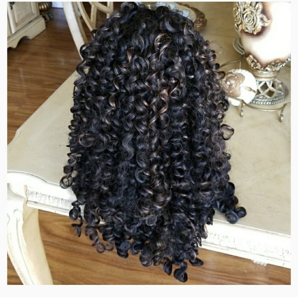 Curly Lace Front front Wig 18-22 inches - Thumbnail 8