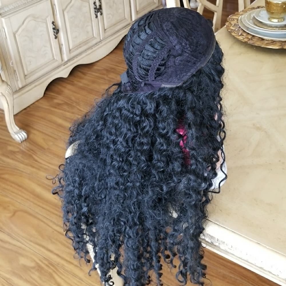 Used Curly Beauty Wig 22-24 inches!! - Thumbnail 5