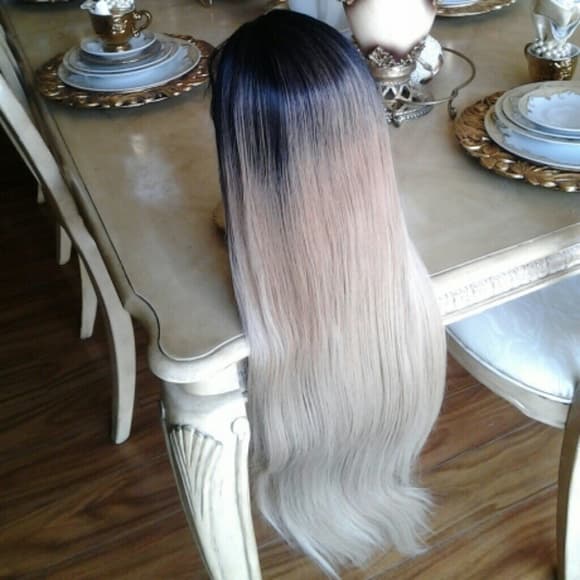 Beautiful Lacefront Wig #1b/27/18 24-28 inches! - Thumbnail 4