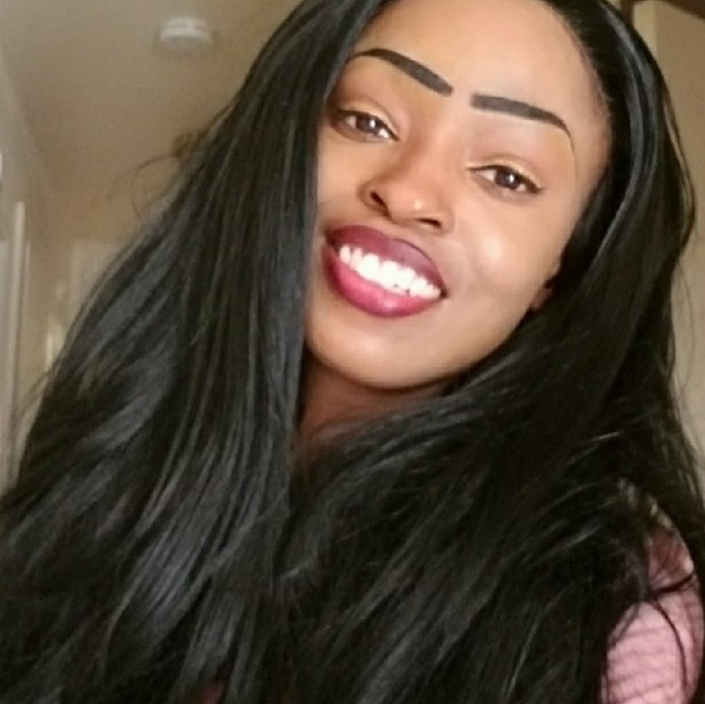 Used Straight Black Layered LaceFront Wig 28 - Thumbnail 4