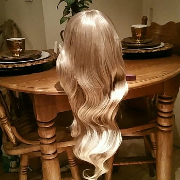 Beautiful Golden Blonde Beauty Wig - Thumbnail 4