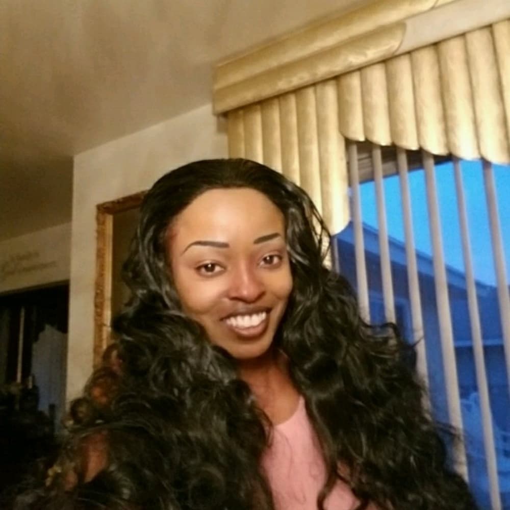 Bodywave Beauty Lacefront Wig 22-26 inches!! - Thumbnail 4