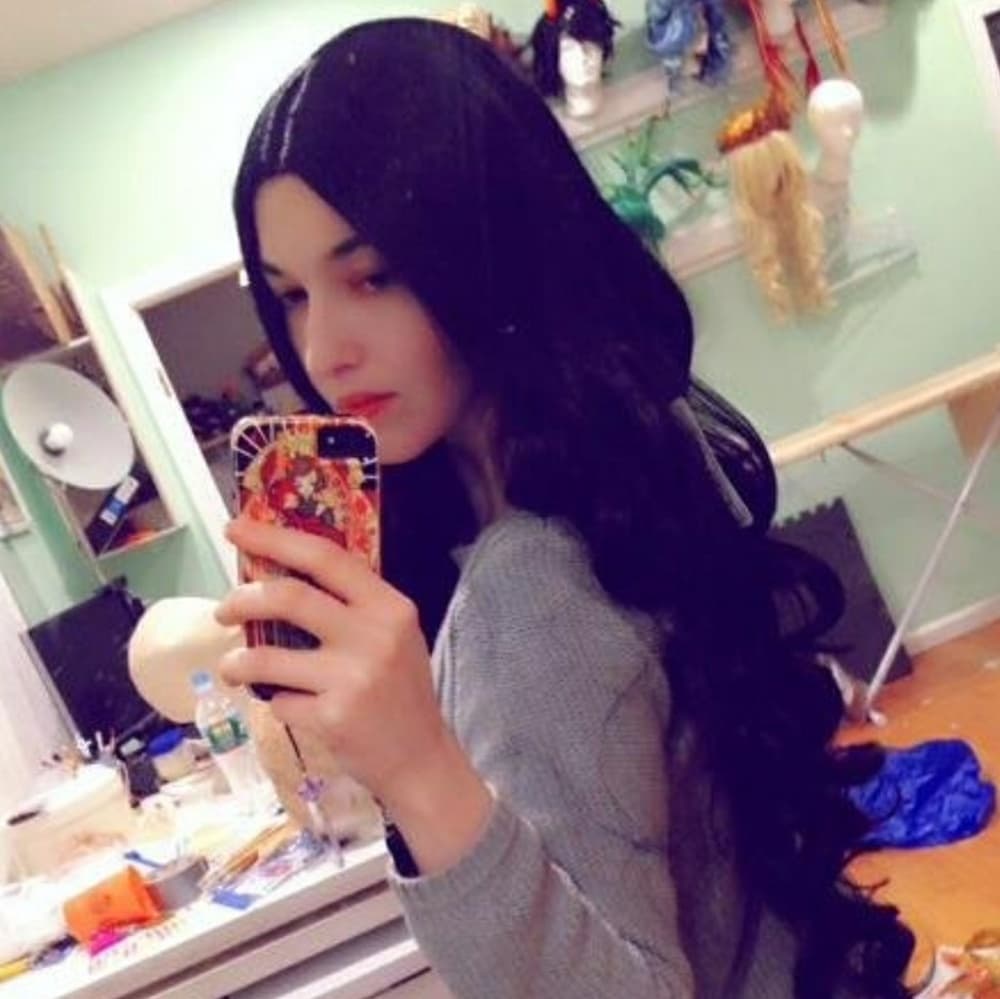 Black Wavy Beauty Wig - Thumbnail 4