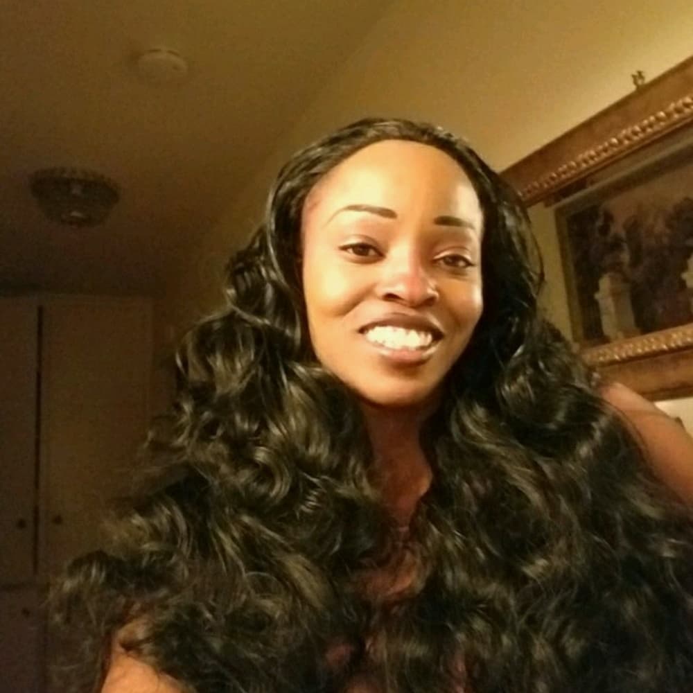 Bodywave Beauty Lacefront Wig 22-26 inches!! - Thumbnail 2