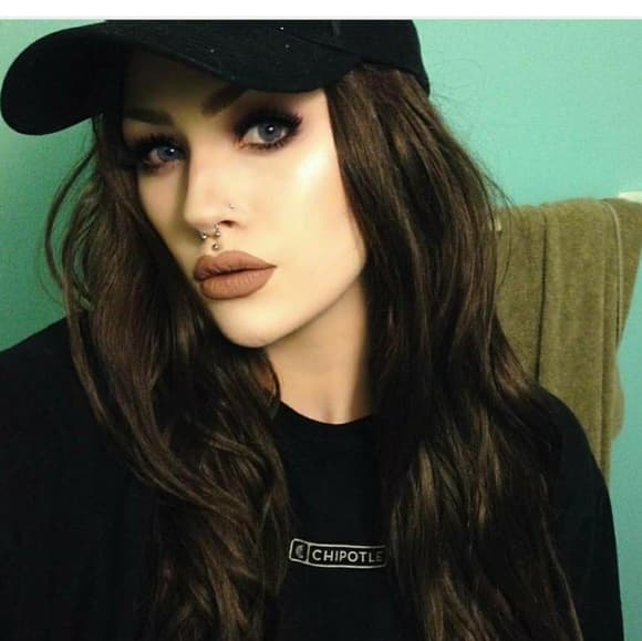 Dark Brown Beauty Lacefront Wig 22-24inches - Thumbnail 2