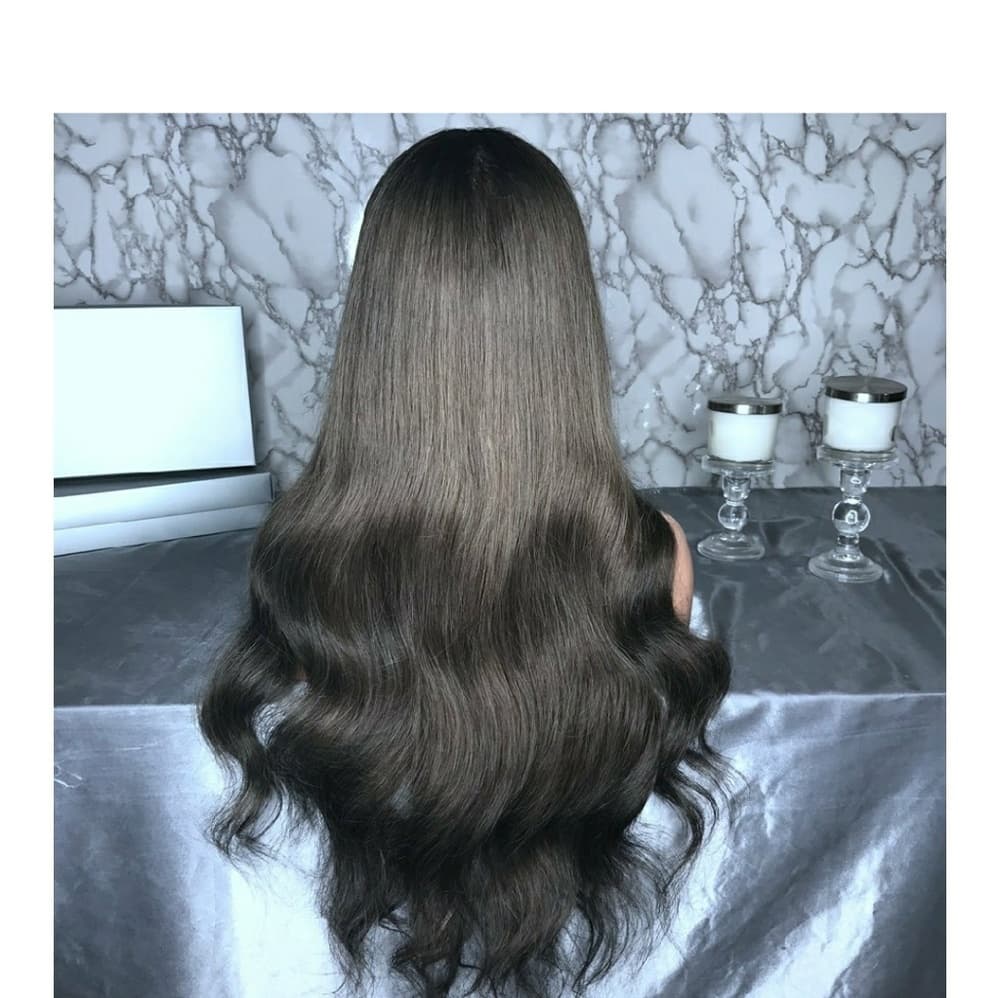 Virgin Glueless Brazilian Lacefront Wig 24-26 inch - Thumbnail 4