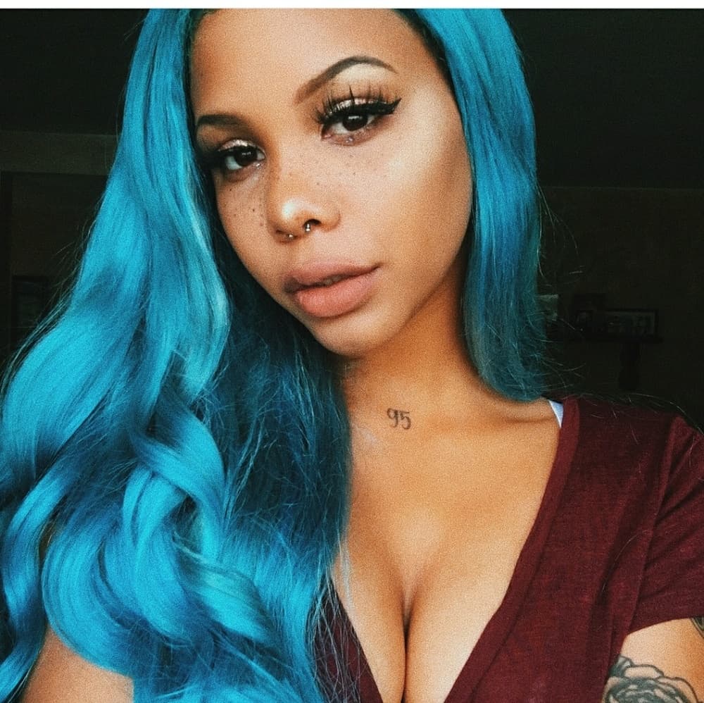 Turquoise Blue Beauty Lacefront Wig 22-26 inches