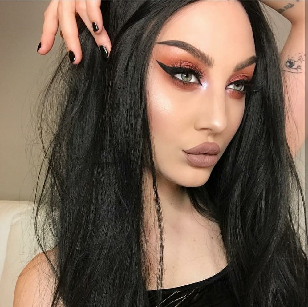 Black Beauty Lacefront Wig 22-24inches!! - Thumbnail 2