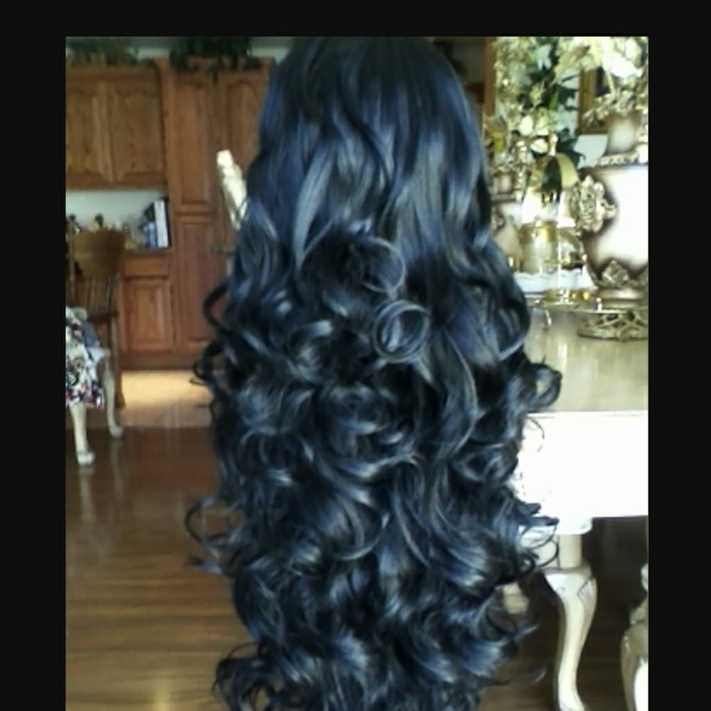 Human Hair Blend Wavy Curly Wig 24-26 inches - Thumbnail 2