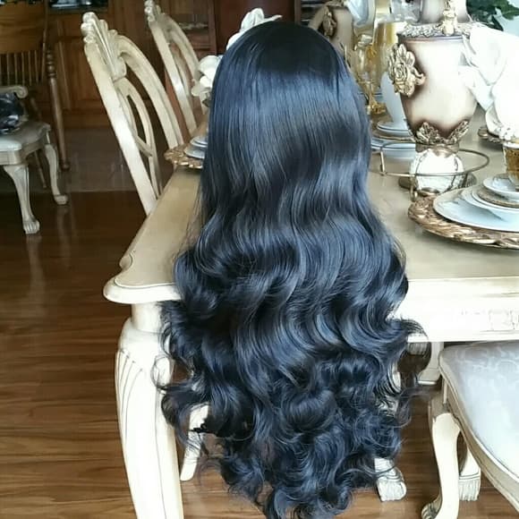 Bodywave Beauty Lacefront Wig 22-26 inches!! - Thumbnail 4