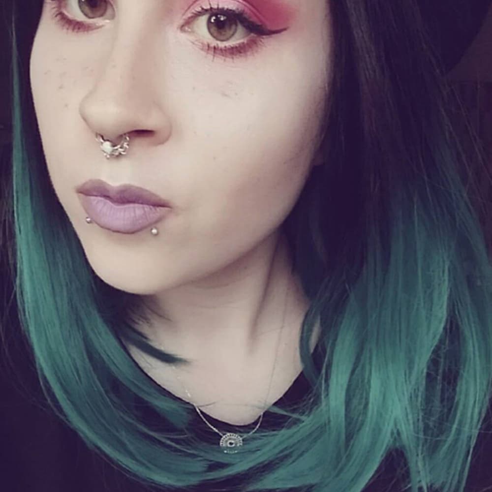 Ombre Green Beauty Lacefront Wig - Thumbnail 2
