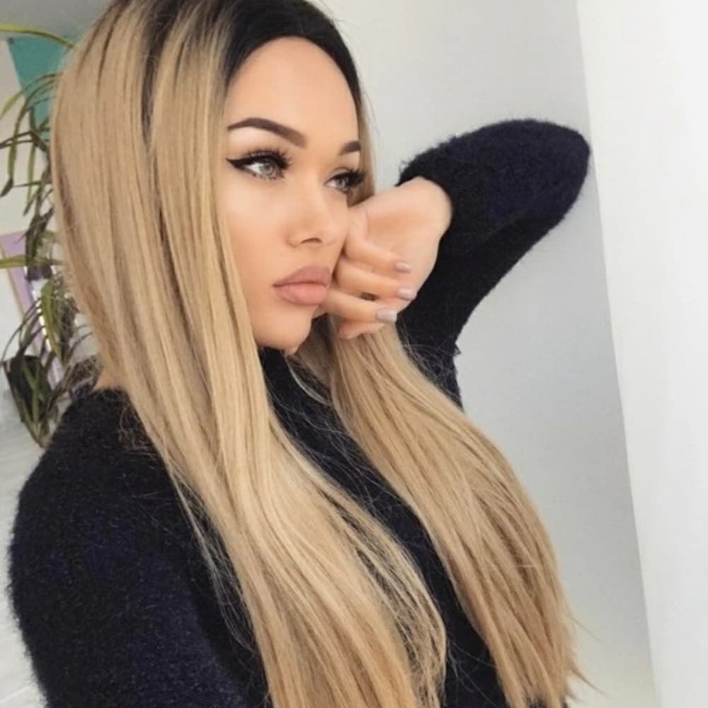 Ombre Blonde Beauty LaceFront Wig 22-24 inches!!