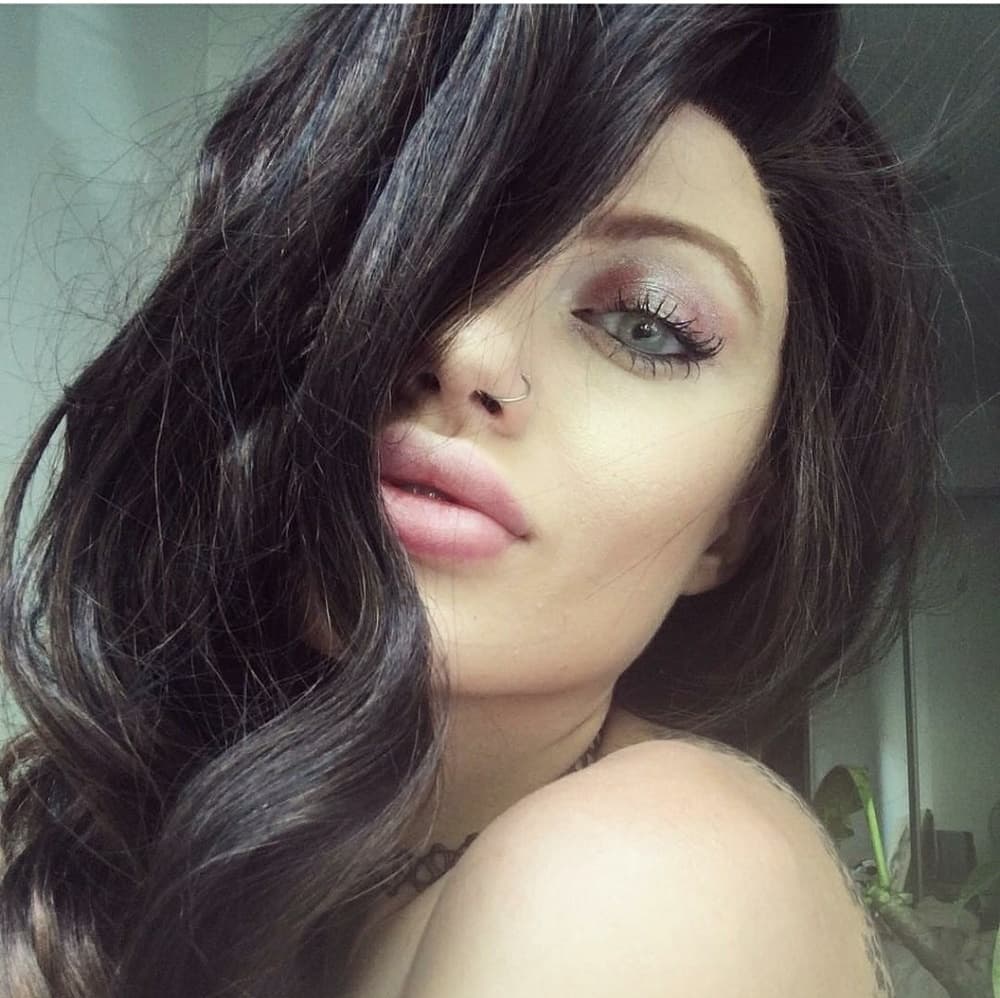 Dark Brown Beauty LaceFront Wig 24-28 inches!! - Thumbnail 2