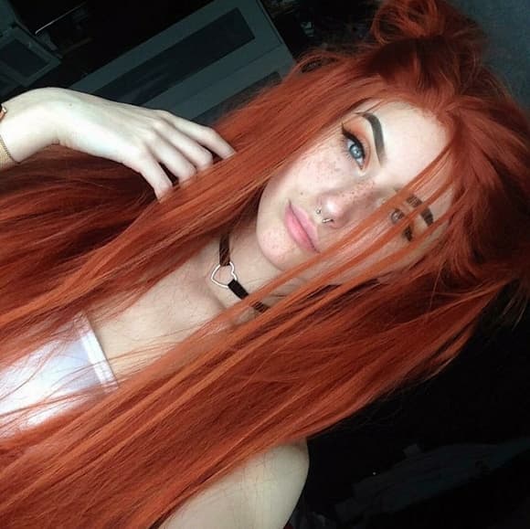 Auburn Ombre LaceFront Wig 24-26 inches!! - Thumbnail 6