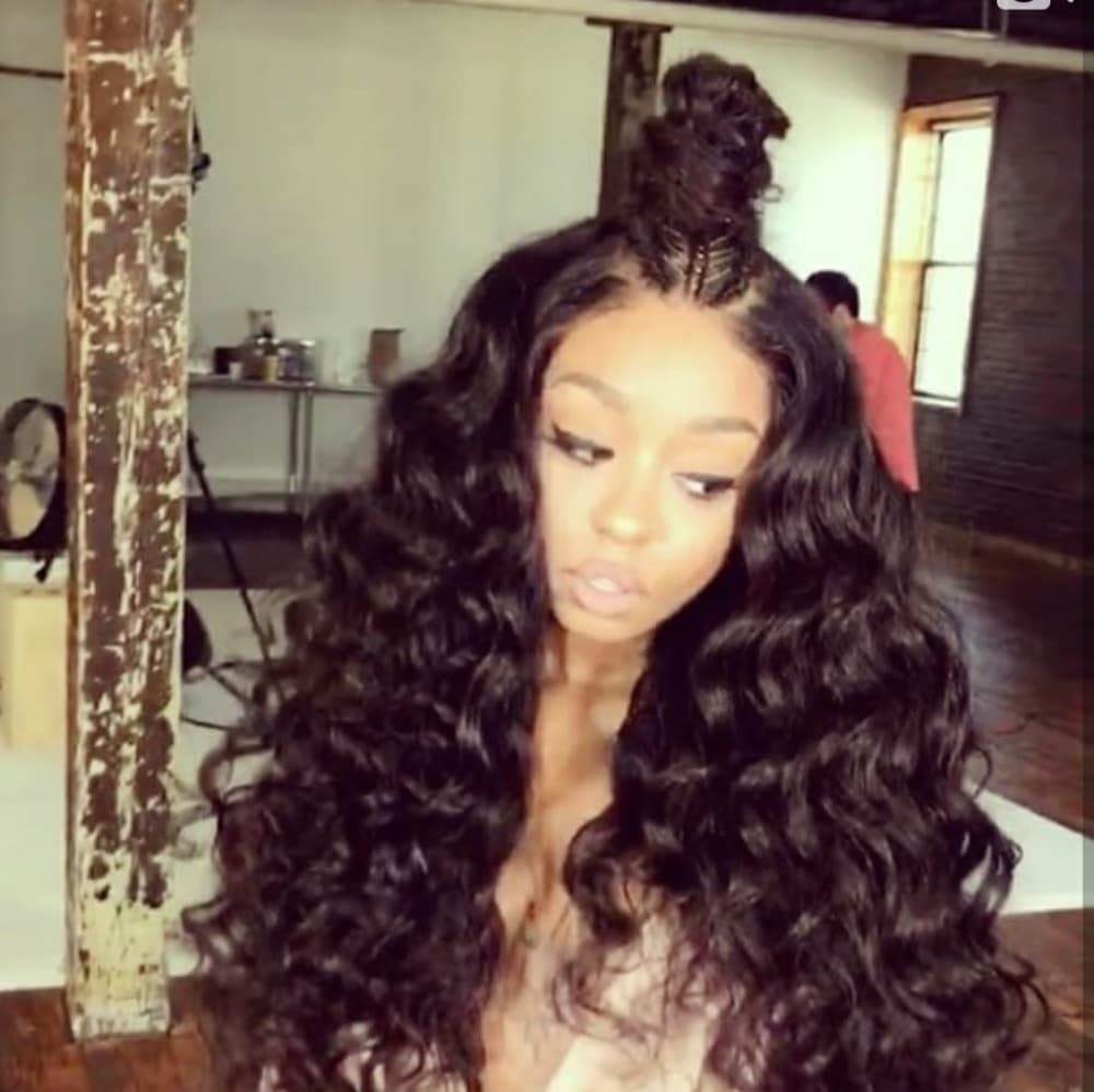 Curly Beauty Lacefront Wig 22-26 inches!! - Thumbnail 4
