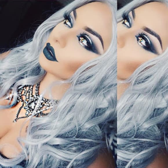 Silver Gray Lacefront Wig 22-24 inches!! - Thumbnail 2