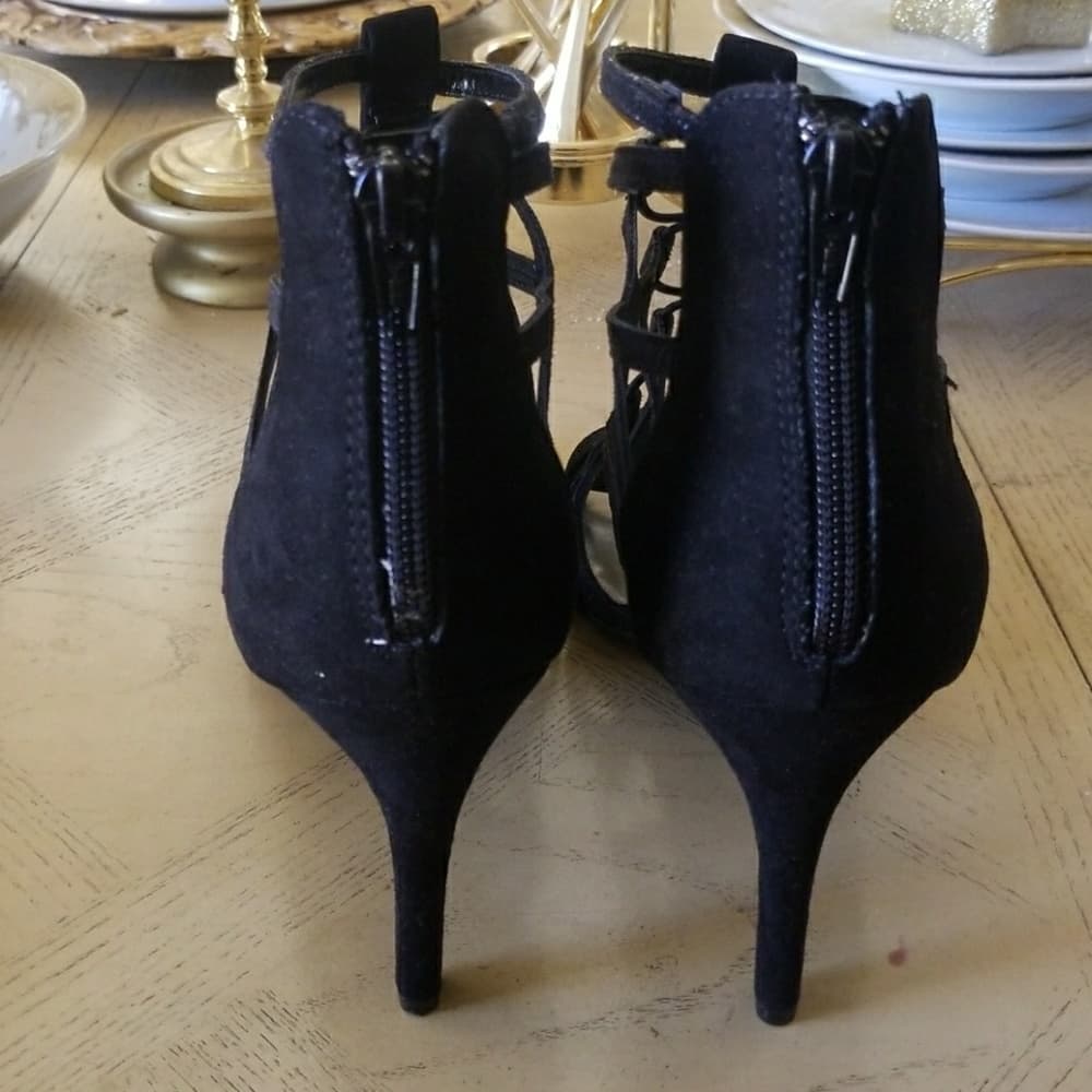 Black Cute Heels - Thumbnail 3
