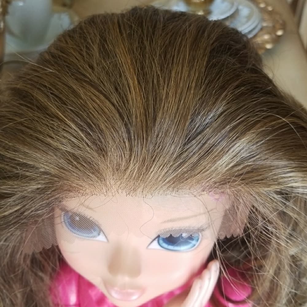 Blondish Beauty Dolled Up LaceFront Wig - Thumbnail 4