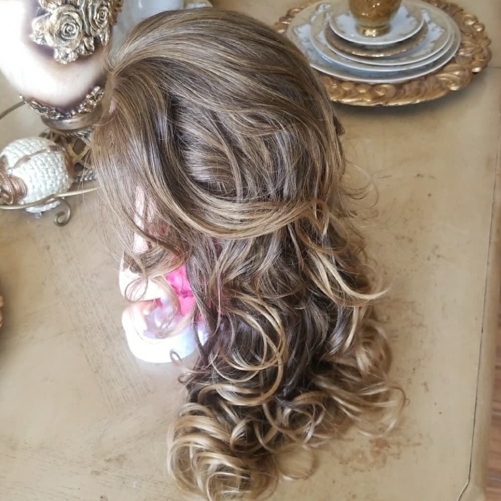 Blondish Beauty Dolled Up LaceFront Wig - Thumbnail 6